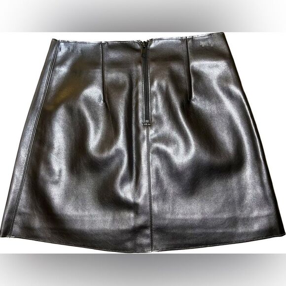 XS Bailey 44 Metallic Grey or Silver “Chew The Scenery” Mini Skirt Stretch Sexy - Picture 5 of 6